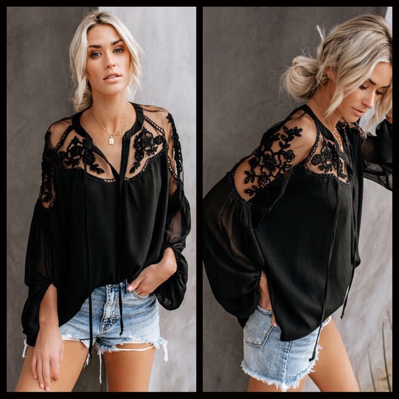 1 LEFT‼️Amelia Lace Peasant Blouse-Black - Picture 7 of 8